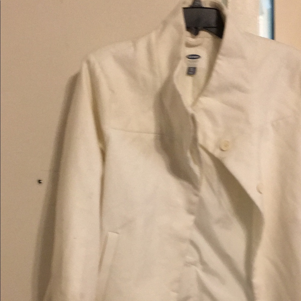 White jacket - Picture 2 of 5
